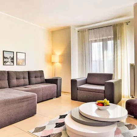 Panorama By Interhome * شكلارسكا بوريبا